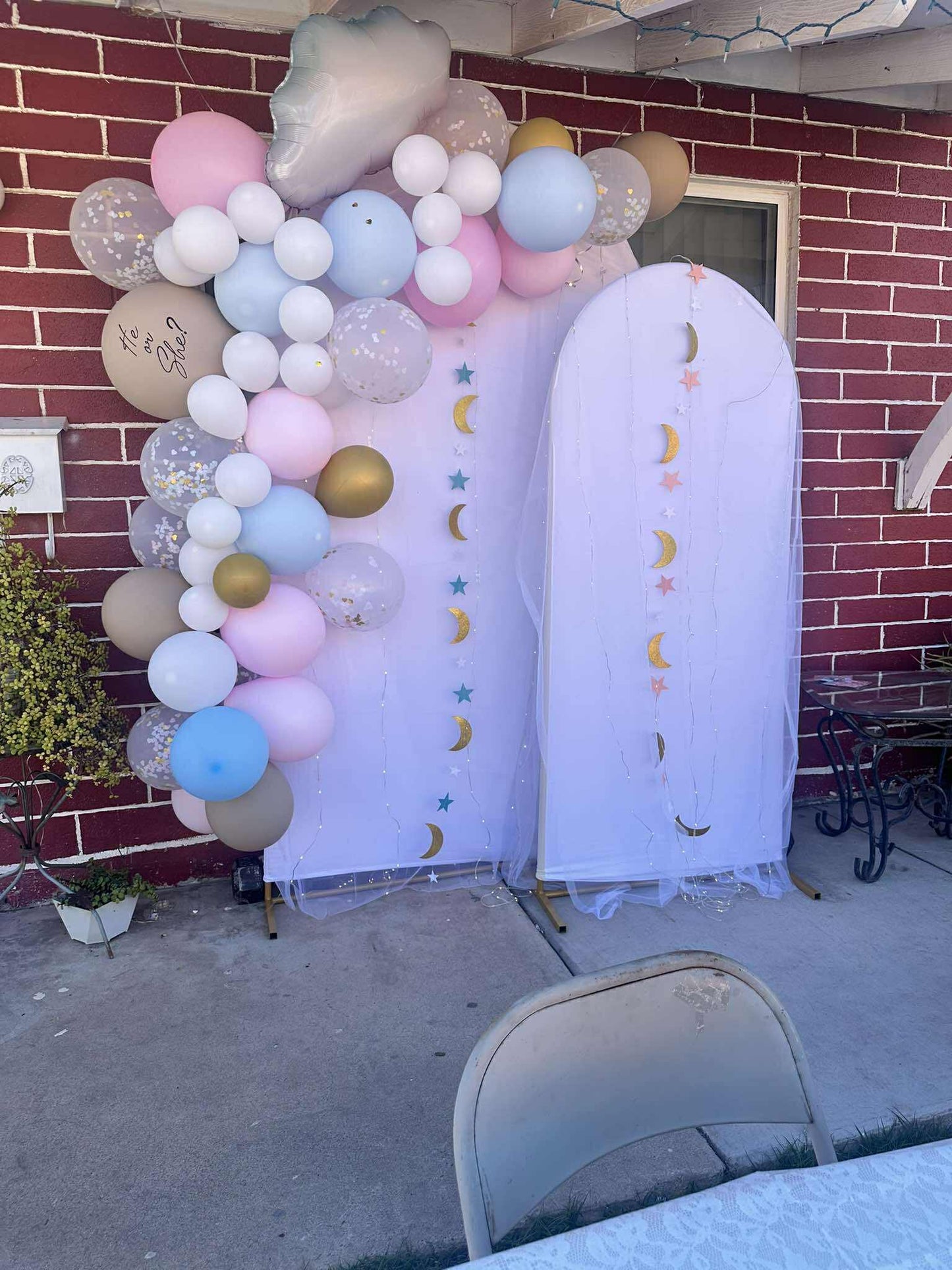Arch rental
